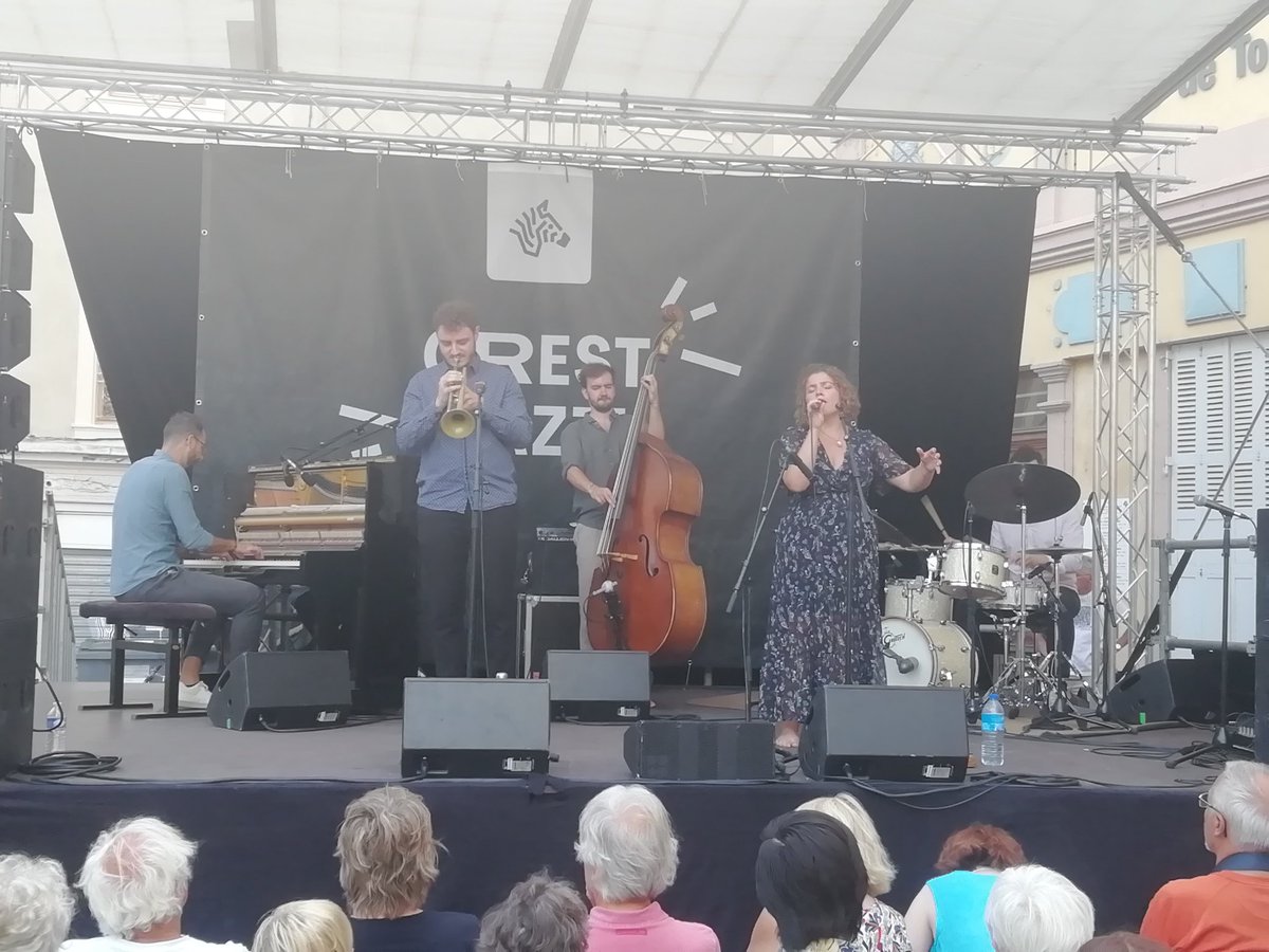 [Crest Jazz /Tremplin Vocal] 🏆

Résultats du concours Crest Jazz, de haute tenue cette année 

Palmarès 2022 🎶
1️⃣ INUI
2️⃣ ElliAViR
🏆 ElliAVIR

🎶
#DJ11_
🍎