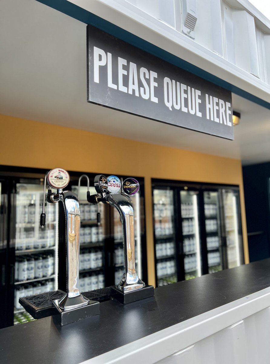 We've been busy...👀 

Say hello to our new additional match day bar to kick start the football season tomorrow 🍺⚽️ 

We can't wait to welcome you back! Open from 11am see you then 👋🏻

#ALAW #MOT 💛💙💛