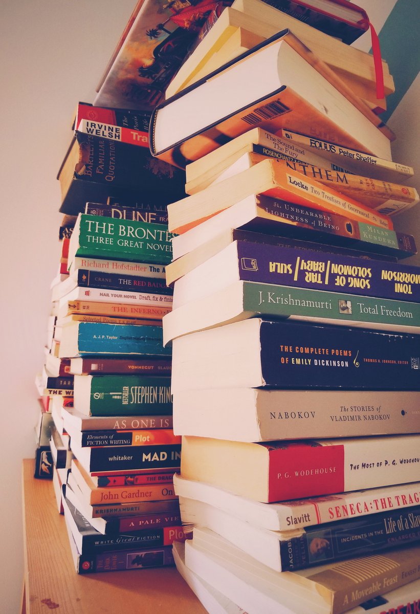 librofilos's tweet photo. La belleza de los libros. https://t.co/yxxgXNRhzV