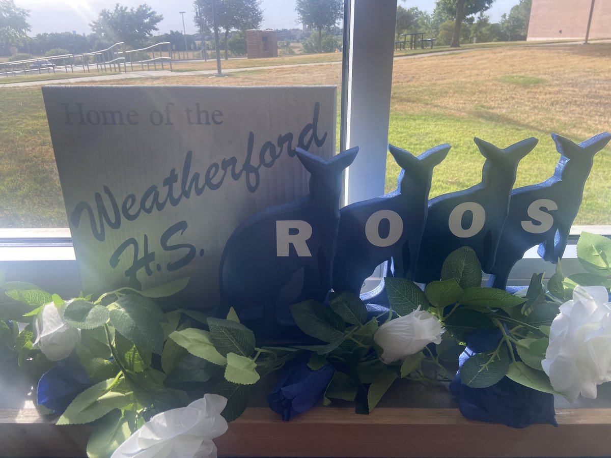 Roo_Tommaney's tweet photo. It’s a great day to be a Roo! Awesome having our Teachers back!
Thank you @RooCounselors for the amazing team building activity. https://t.co/xJJDw04TuN