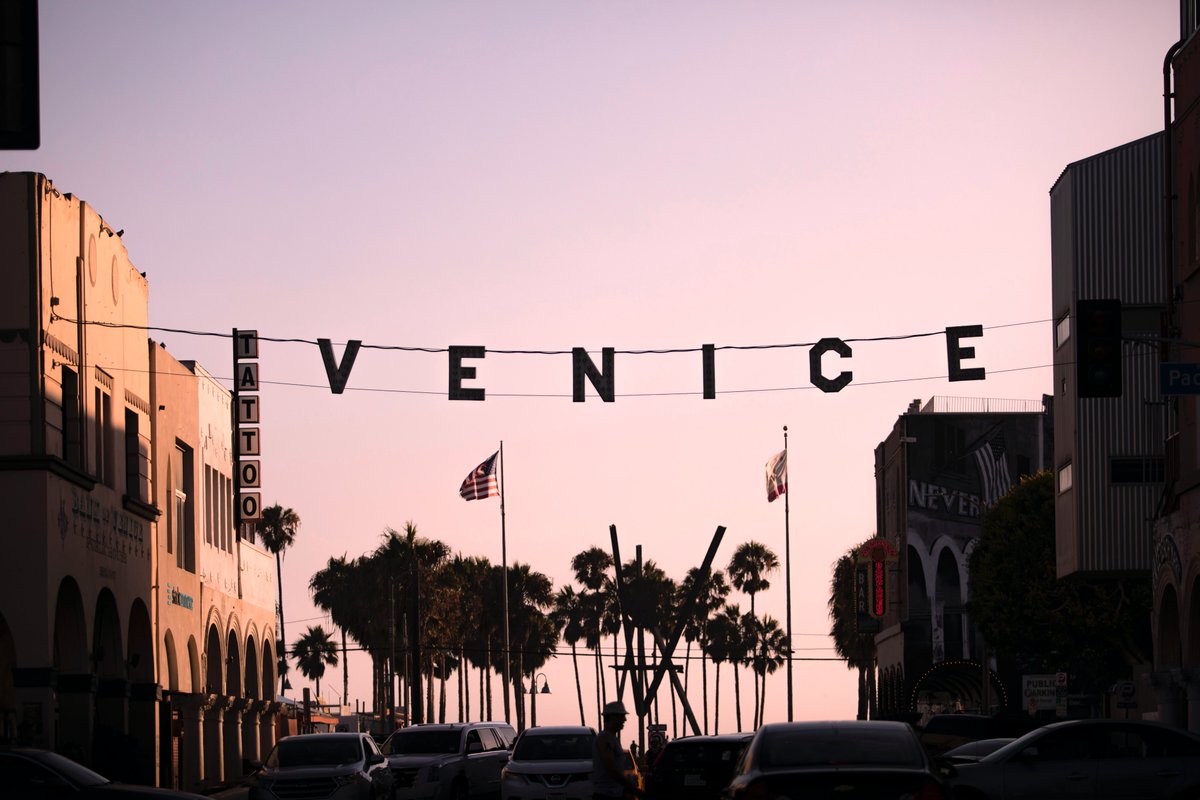 LAStantonChase's tweet photo. Not too far from our Santa Monica office is the iconic Venice Beach. We love doing business in LA because we get to experience places like this. #LoveLA #VeniceBeach #IconicLA https://t.co/Jm7SFUl3E3