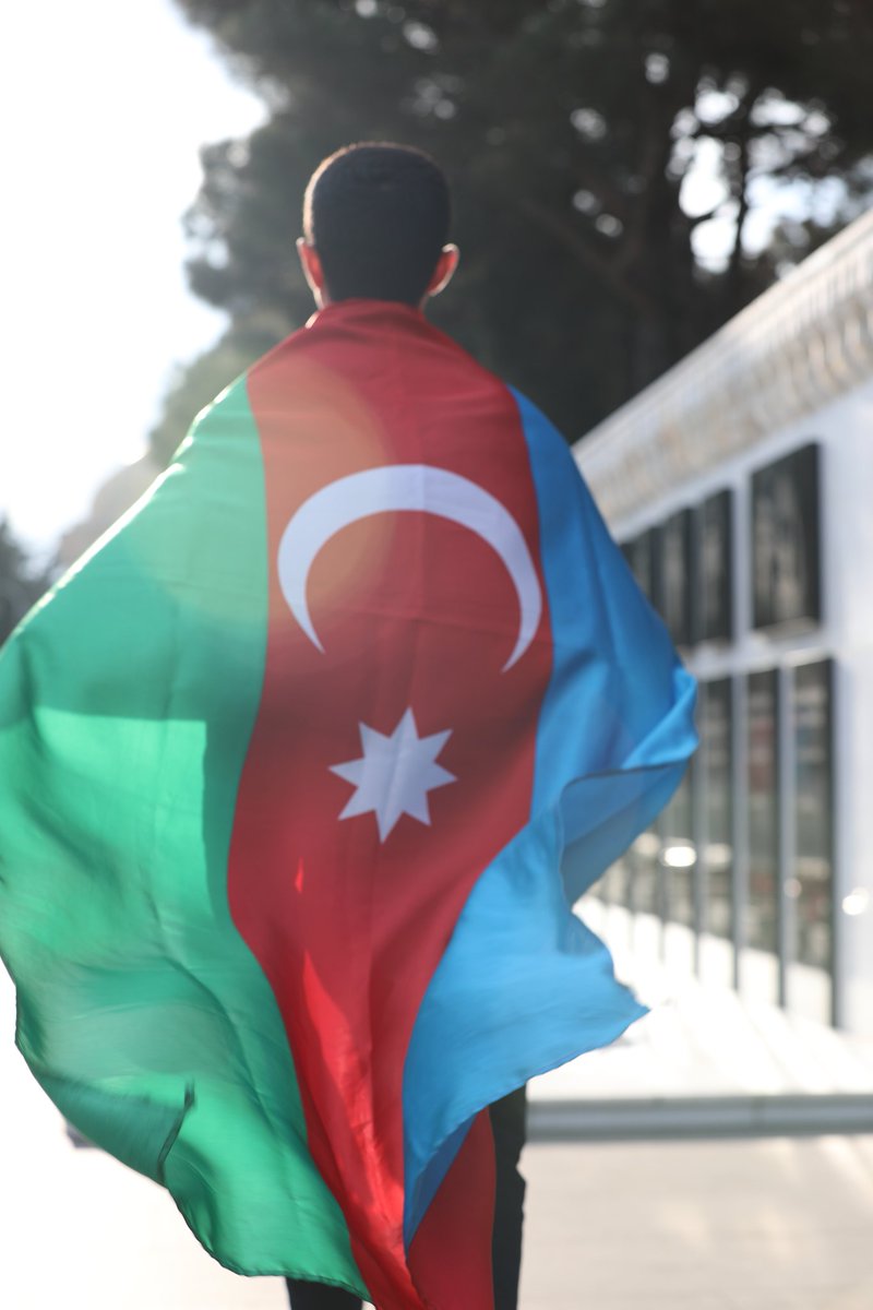 akhundov_ilgar's tweet photo. We are all together ready to give our lives for you! #youwillneverfall 🇦🇿
#bayraqmənliyimdir #Azerbaijan #ireli2022 https://t.co/SGjj6ulLRI