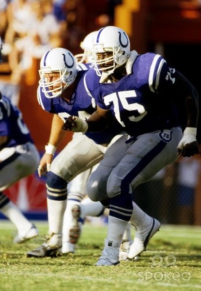HShoeHistory's tweet photo. Chris Hinton #ForTheShoe https://t.co/fHC4WZ3IvX