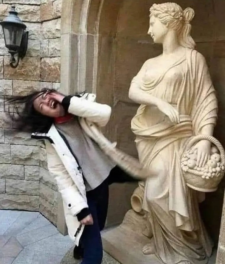 aarna_3's tweet image. How dramatic are you??
Me: 👇👇