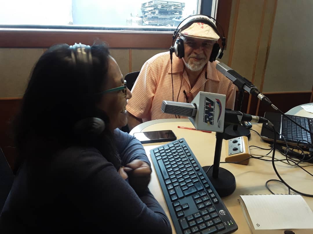 Alegrías de volver al Estudio de RNV, con 588 programas de En Pauta y alrededor de 34 años en el mundo de la radiodifusión. Que bien celebrar 86 años de Radio Nacional de Venezuela. Felicitaciones equipo