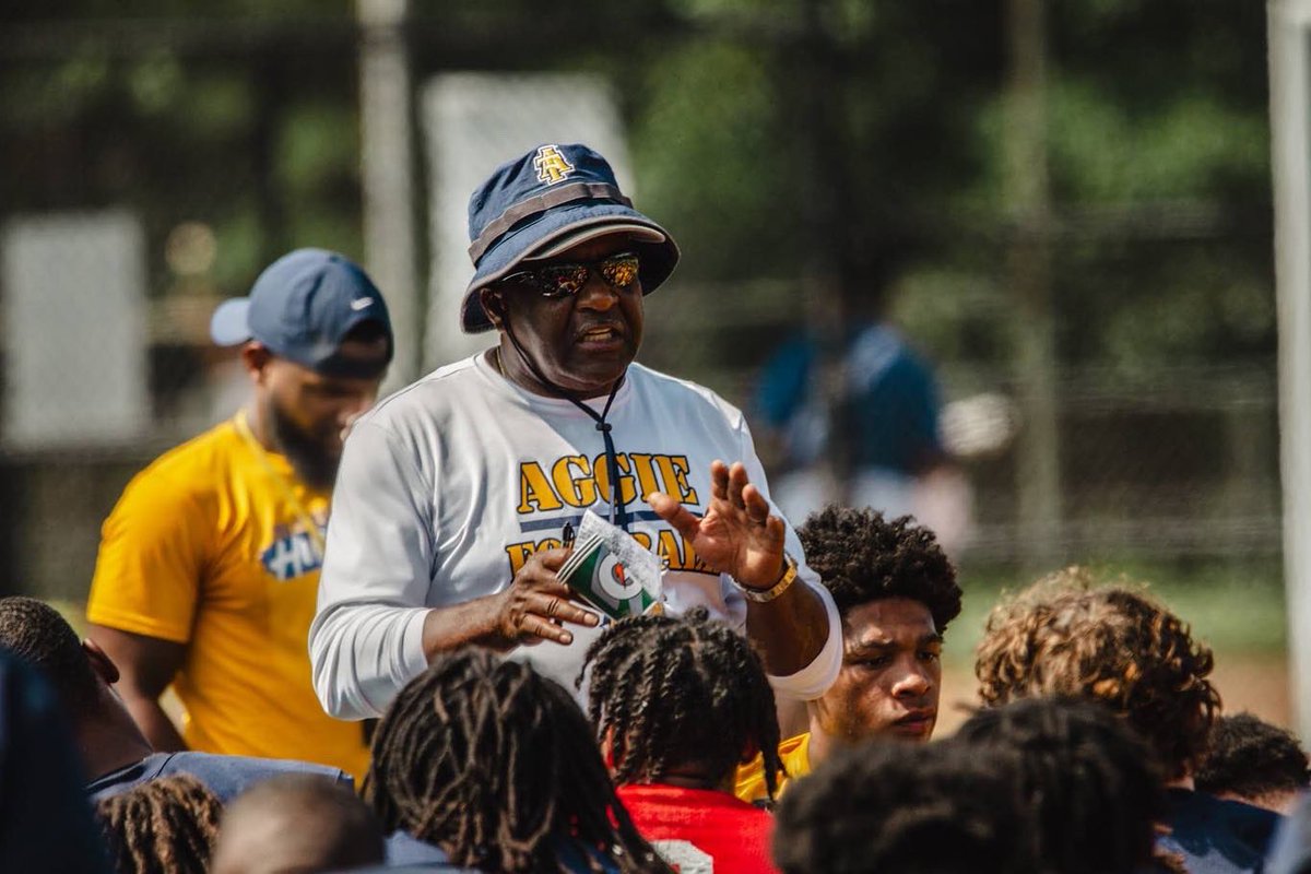 Aggie Pride tweet media