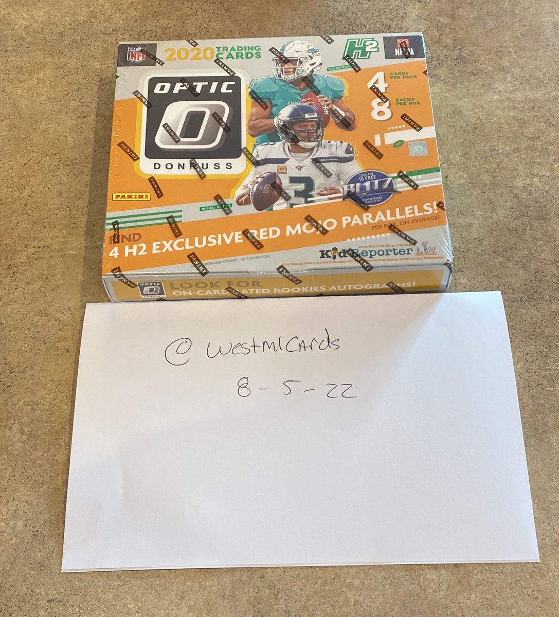 Looking to move wax and some slabs tonight!!! 

2020 Optic Football Hybrid Sealed. $575 or best offer. Retweets appreciated!!