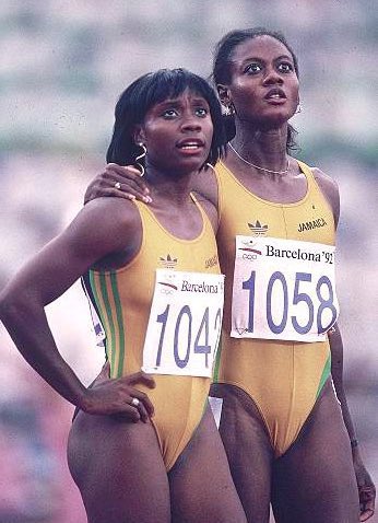 ViewsFrom876JA's tweet photo. Generations of Greatness 🇯🇲🇯🇲🇯🇲

Juliet Cuthbert -Flynn and Merlene Ottey Barcelona-1992 

Shelly Ann Fraser-Pryce and Elaine Thompson Herah Eugene-2021

Brianna Lyston and Alana Reid Cali 2022 

#Jamaica 
#Jamaica60 
#TrackandField https://t.co/WYqV8eXFhH