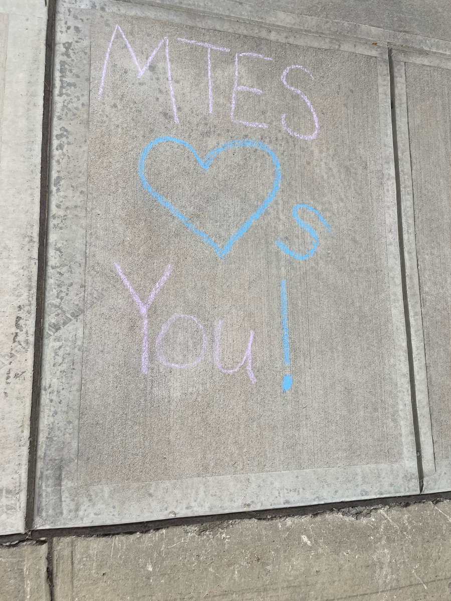MrsCespedes2's tweet photo. Enjoyed visiting students &amp; families with @2ndkittyqueen today during our Home Blitz! It was also fun leaving a chalk message for families that weren’t home/available.  #allmeansALL https://t.co/4UyICshkwB