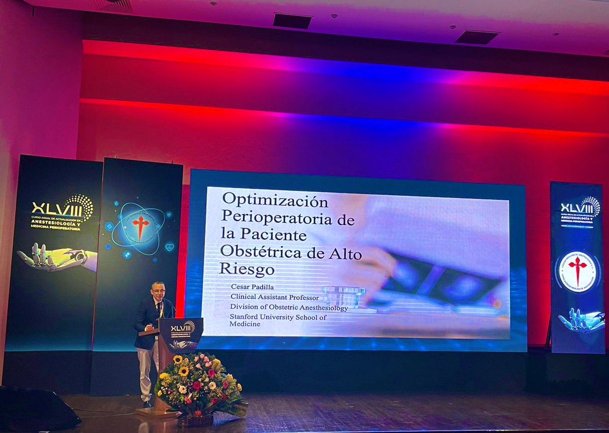 TheMillennialMD's tweet photo. Indescribable emotions 

My dad dropped out of middle school to shine shoes in Mexico…

Today I gave the keynote address for OB anesthesia - in Spanish - at the largest annual/national anesthesiology conference in Mexico

My success is directly related to your sacrifices papa https://t.co/v1hoq0lHgz