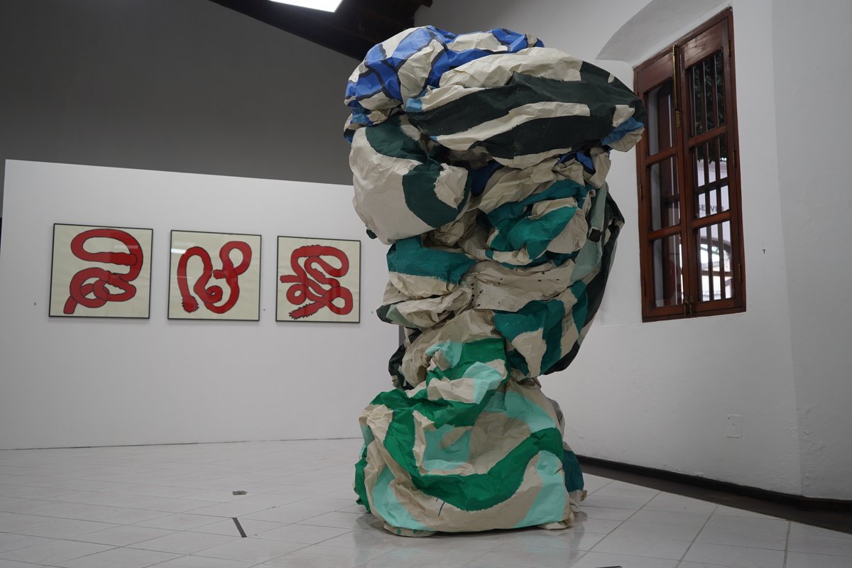 SECVERoficial's tweet photo. Recomendación para terminar el #FinDeSemana:
Visita la @GACXalapa y recorre las dos exposiciones que se presentan en sus salas.
▪️“Nudos y piedras” de #DanielBerman.
▪️“Niebla” de #MariselaPeguero.
🕙10:00 a 19:00 horas
🎟️Entrada gratuita
#Xalapa https://t.co/njrvv3gn6y