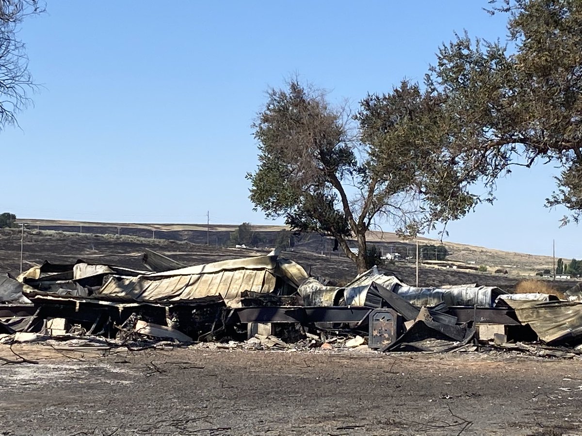 JenDowlingNews's tweet photo. “It was wind driven, & really hard and rough terrain to get to," said Kevin Starring, Fire Chief for Adams County Fire District 2. He says 25 mph winds also drove the flames. #lind #lindfire #washington #wildfires #wawx #wildfireseason #adamscounty #fire #fox13 #fox13seattle https://t.co/lcplyIU2W3
