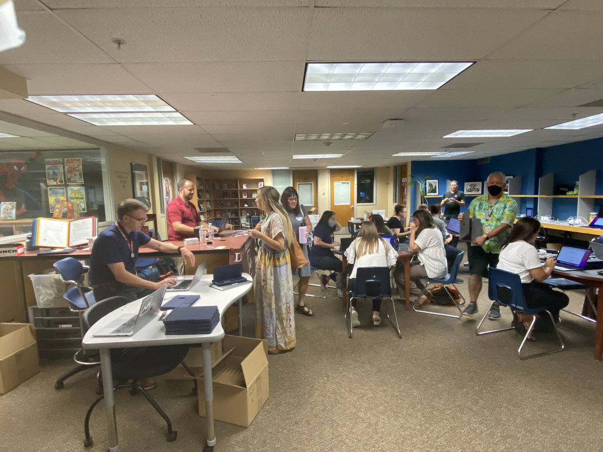 New teachers! New tech! New ideas! Thanks to the entire <a href="/SVVSDdts/">SVVSD DTS</a> team for making sure our newest colleagues are ready to rock the school year!