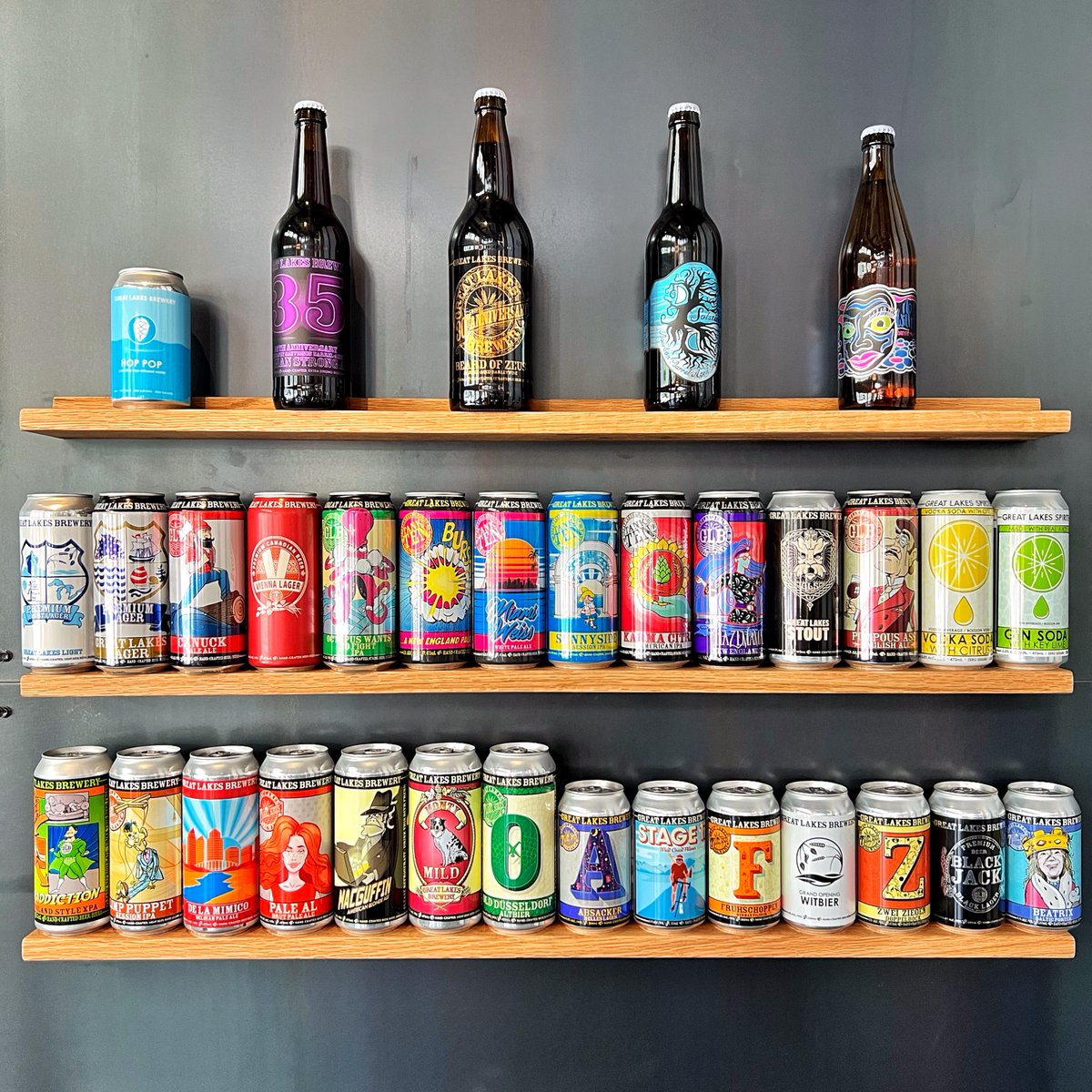 GreatLakesBeer's tweet photo. What's in store for International Beer Day? These brews! 👆 (at the GLB Brewpub Store, that is)
Low on Monty Mild, Beatrix Porter, De La Mimico Belgian Ale, and Black Jack - grab some while you can!
#GLBBrewpub #FreshGLB #InternationalBeerDay https://t.co/ZWaaVU0RSf