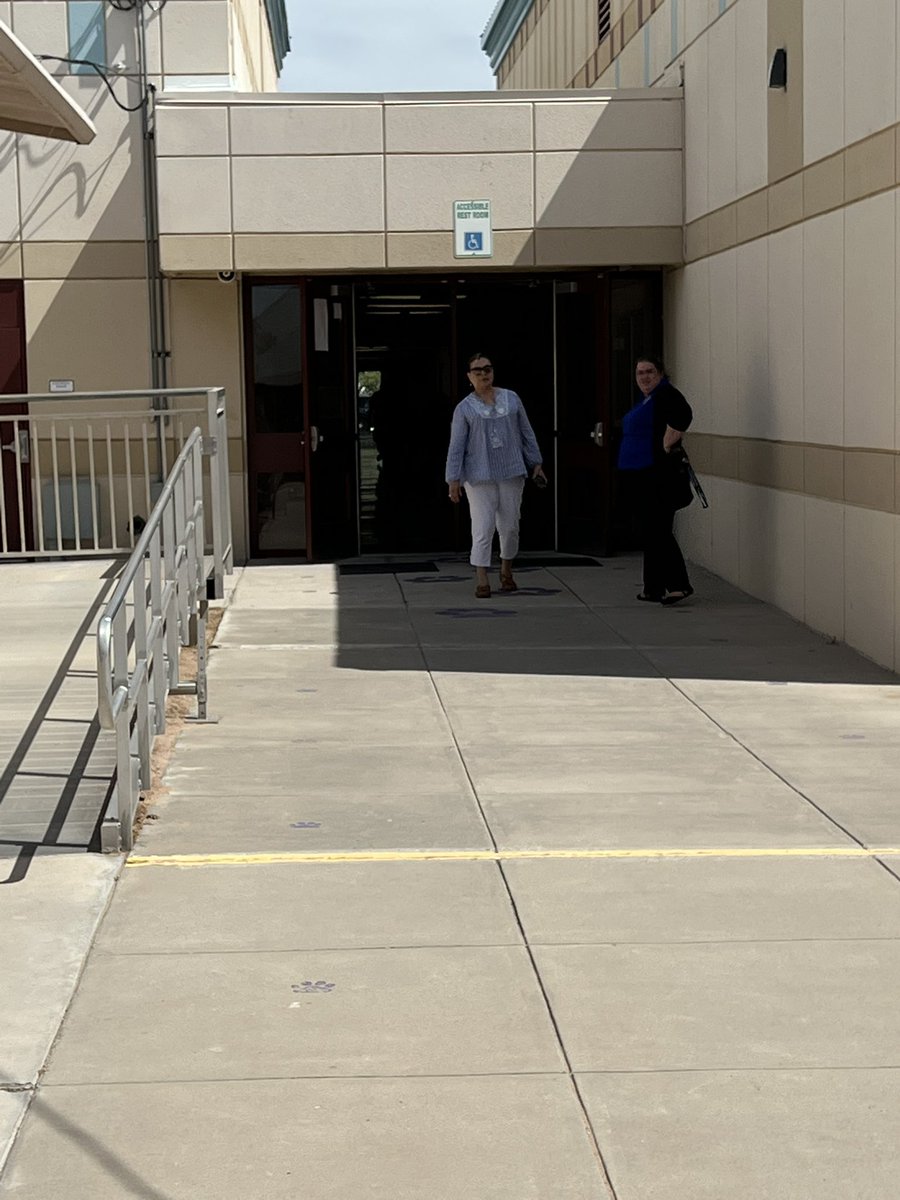 Laura Juarez tweet media