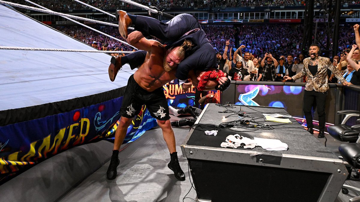 The Chaos Before the Chaos!

@WWERomanReigns @BrockLesnar @WWEUsos @WWE @SummerSlam @peacockTV @USA_Network… https://t.co/smpMEPBKBU