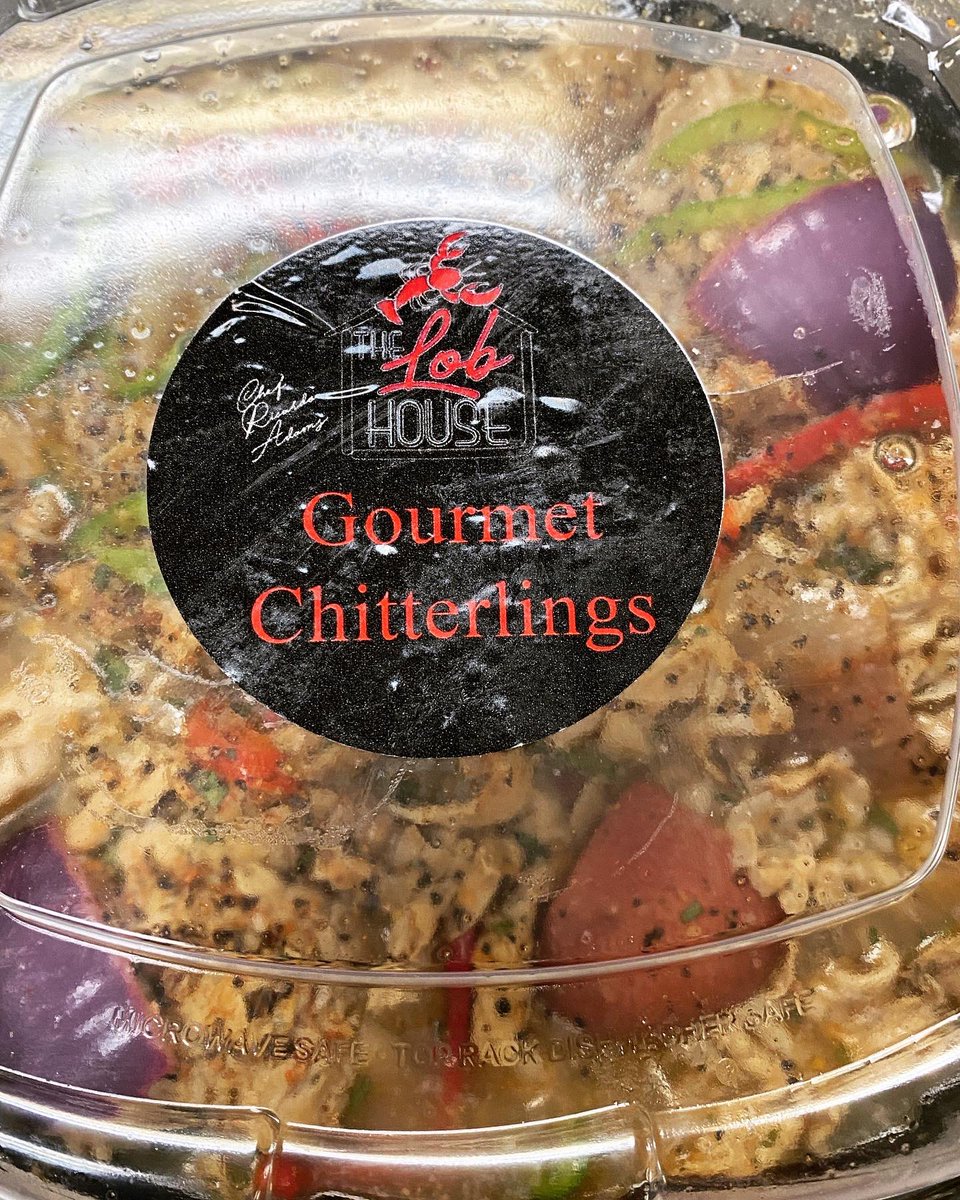 LobFast's tweet image. Now Serving Chef Ricardo’s Famous Gourmet Chitterlings and Cranberry Coleslaw!