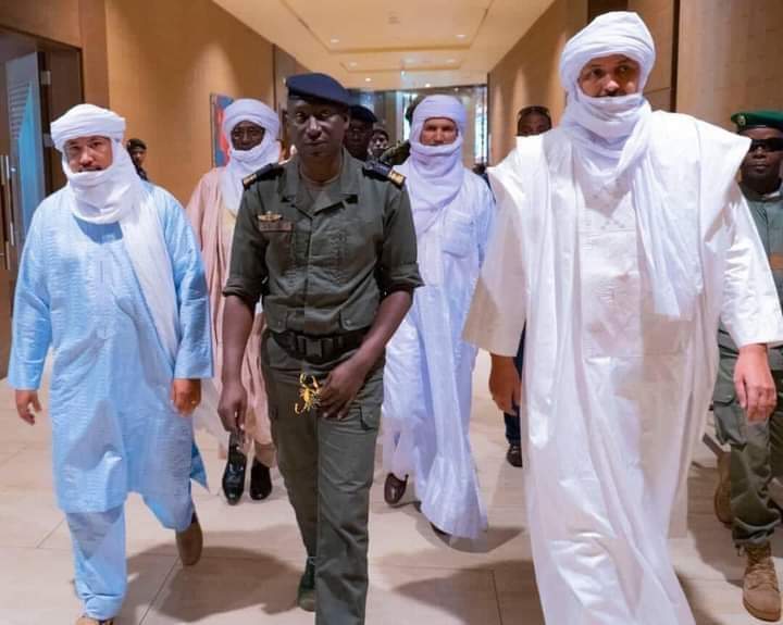 🛑#مالي🇲🇱:  سيتم ضم 26.000 مقاتل سابق من الحركات الانفصالية للجيش النظامي، بعد إبرام اتفاقية اليوم الجمعة بين الحكومة الانتقالية والحركات الموقعة على اتفاقية السلام والمصالحة في مالي الناتج عن عملية الجزائر. 
m.facebook.com/story.php?stor…