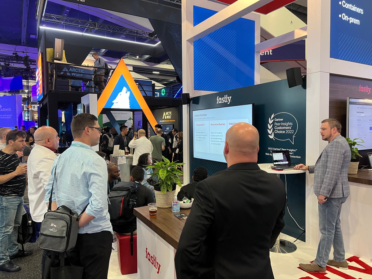 fastly's tweet photo. We're 𝙨𝙤 excited to see you at #BlackHatUSA!

Stop by our booth (#1474) to see @SecureWithHUMAN’s sessions and exciting demos presented by our partners and special guests.

Check out the agenda for the full lineup! 👉https://t.co/7QaJ9hhUCU 

#BlackHat #BlackHat2022 #Fastly https://t.co/bfmE0KnhYP