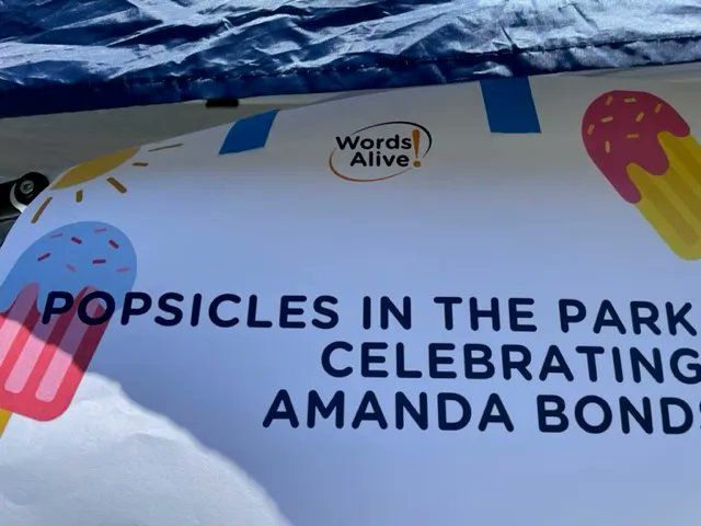 WordsAliveSD's tweet photo. Today, on her last day, we celebrated Amanda Bonds, our Program Director, and the 13 years she devoted to inspiring children, teens, and families to love reading. Amanda left an indelible mark on our community and an entire generation of readers.  Thank you, Amanda! #sandiego https://t.co/BGLMIn2vlv