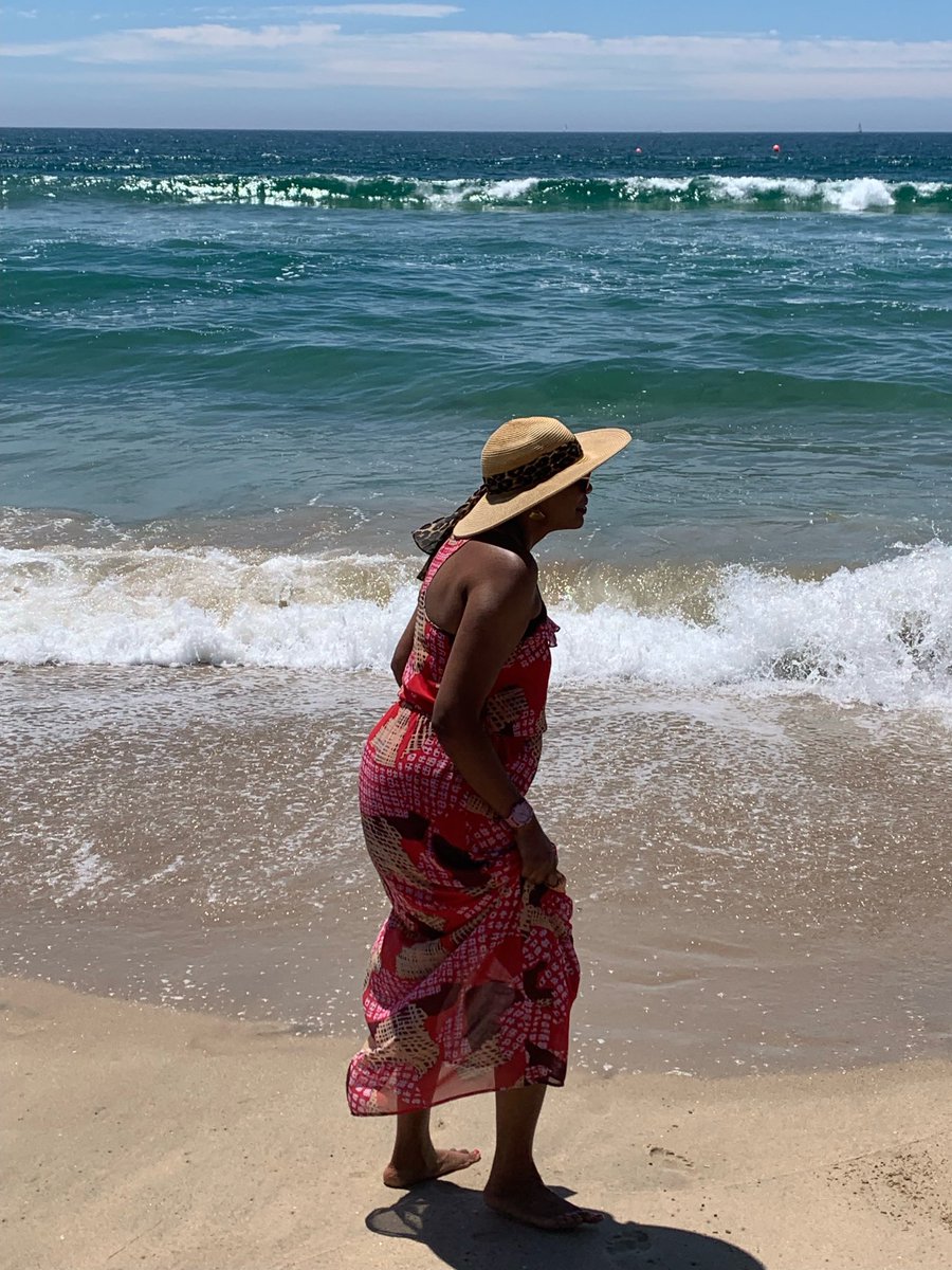 ADBPhD's tweet photo. My happy place! Thanks @LinnPoseyMaddox for enjoying Bruce’s beach with me and its history! #waterkid #yemonja #friendship https://t.co/ONW5fIlGqM