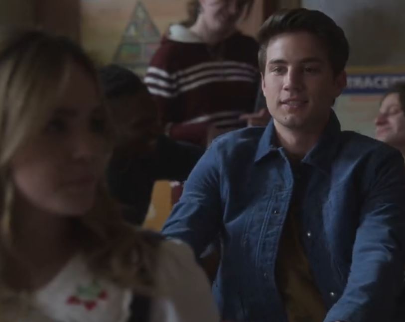 MagnoliaSource's tweet photo. "Chip is just like Mr. America. Every time he smiles, Everyone is just like, Chip is the best. You know? And that's like... That's who Chip is."  -- From the "Meet the boys" video posted via @PLLonMax! 
#PLLOriginalSin https://t.co/fM4Awg79GD