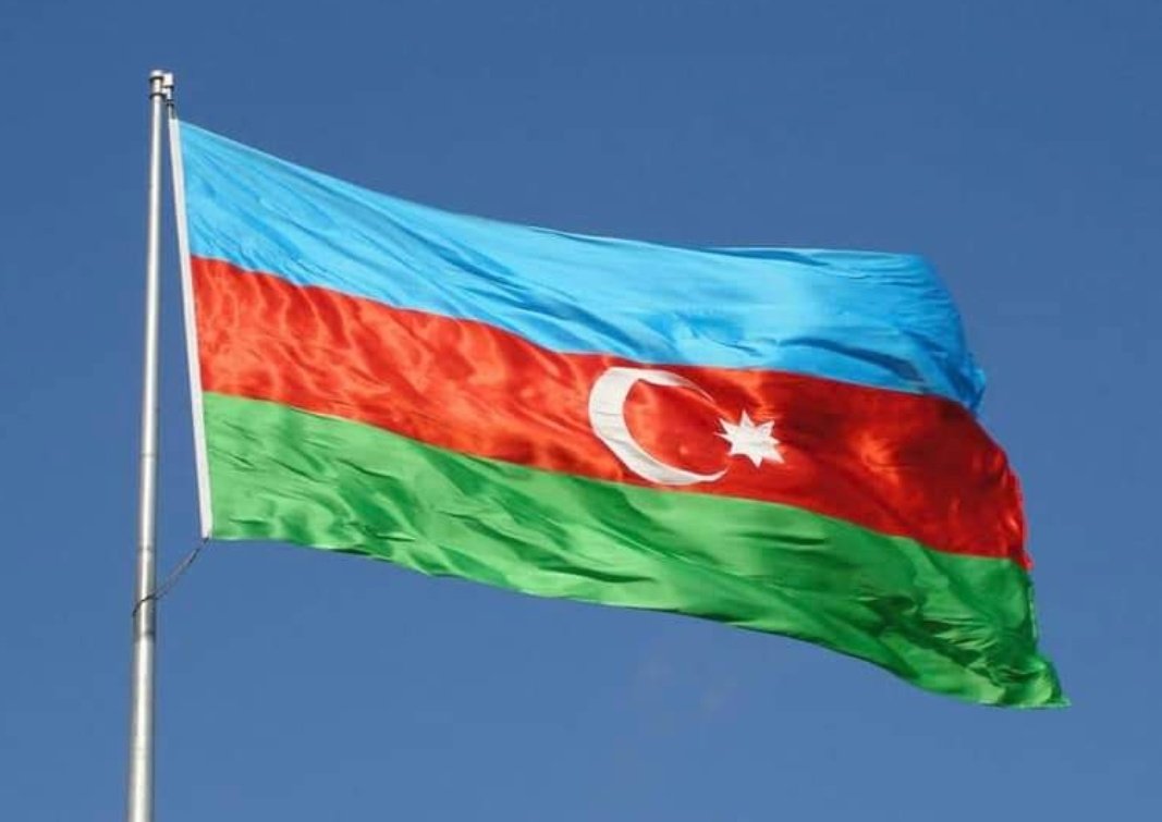 MahmudovaGunes's tweet photo. Bayrağına canım qurban , Azərbaycan!!!♥️
#youwillneverfall
#Azərbaycanbayrağı🇦🇿
#ireli2022
#Bayraqmənliyimdir https://t.co/uiAOOmjXoK