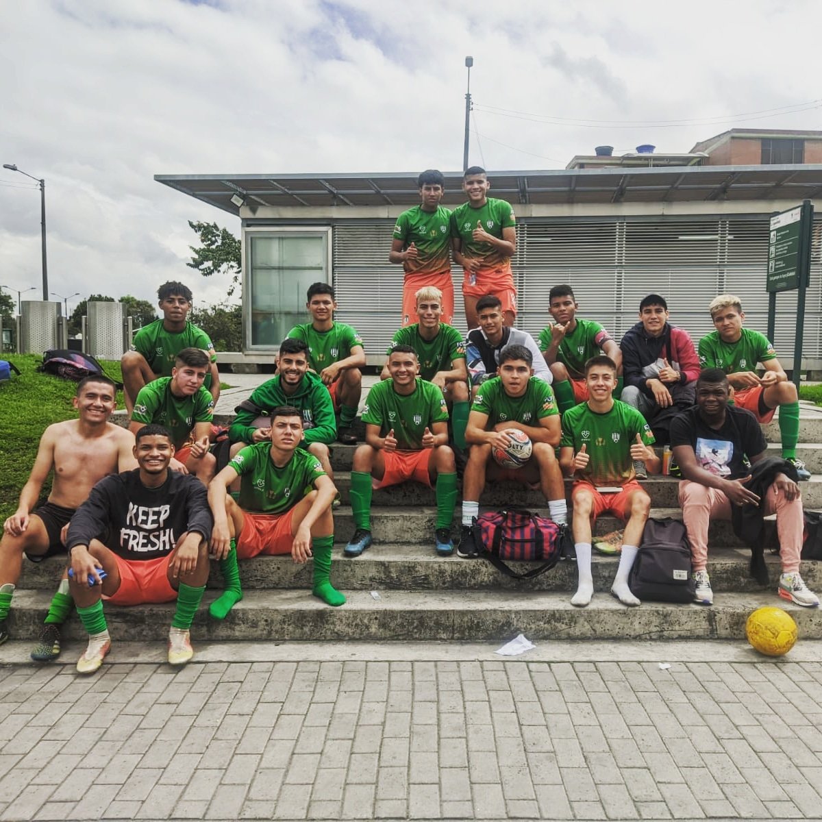 #TorneoNacionalSub20 #Difutbol

Contundente triunfo 7-2 frente a Torrefuerte por la 11° del Torneo Nacional. A falta de 3 fechas el grupo sigue en su pelea por clasificar a la 2da fase.

Los goles los anotaron:
J. Valenzuela  ⚽⚽⚽⚽
J. Ortegon ⚽
D. Ortega ⚽
S. Torres⚽