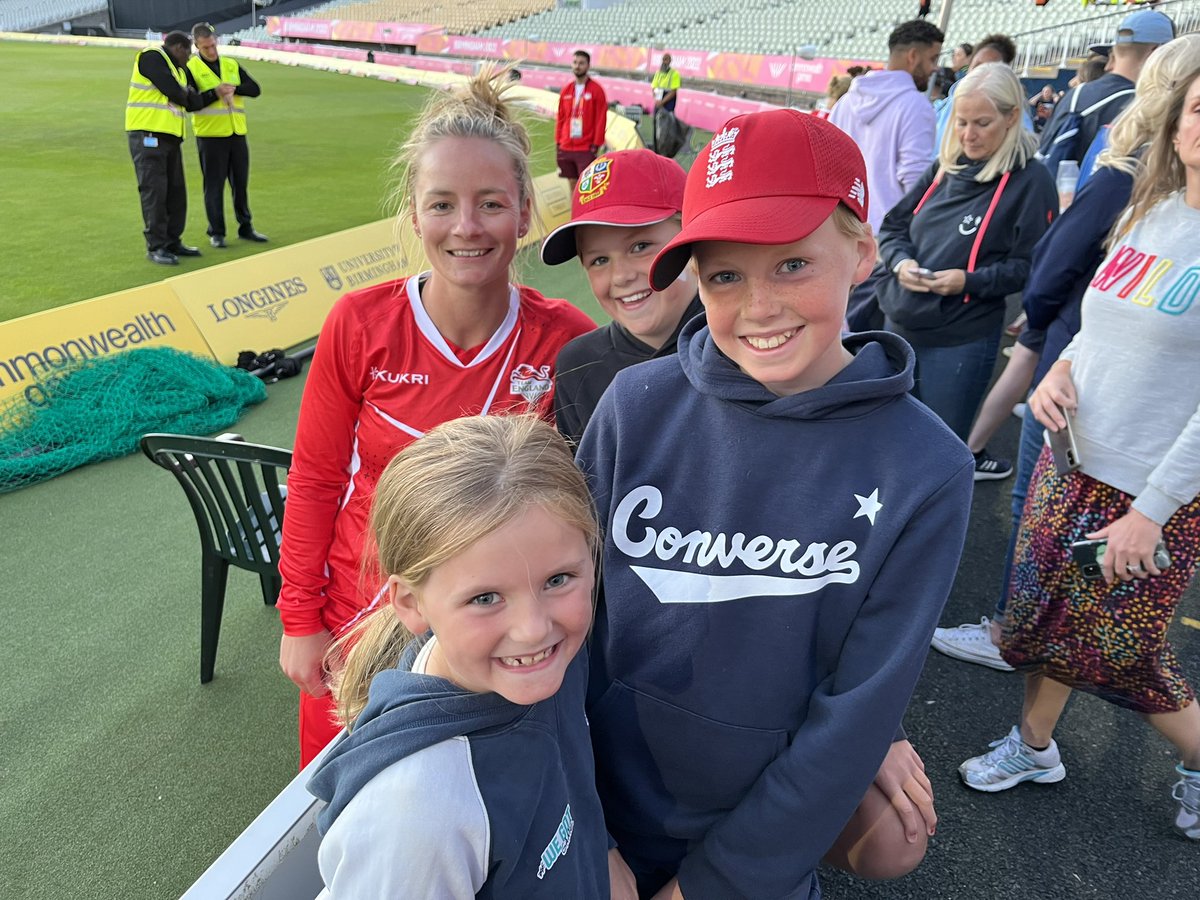 Urchfont Cricket Club tweet media