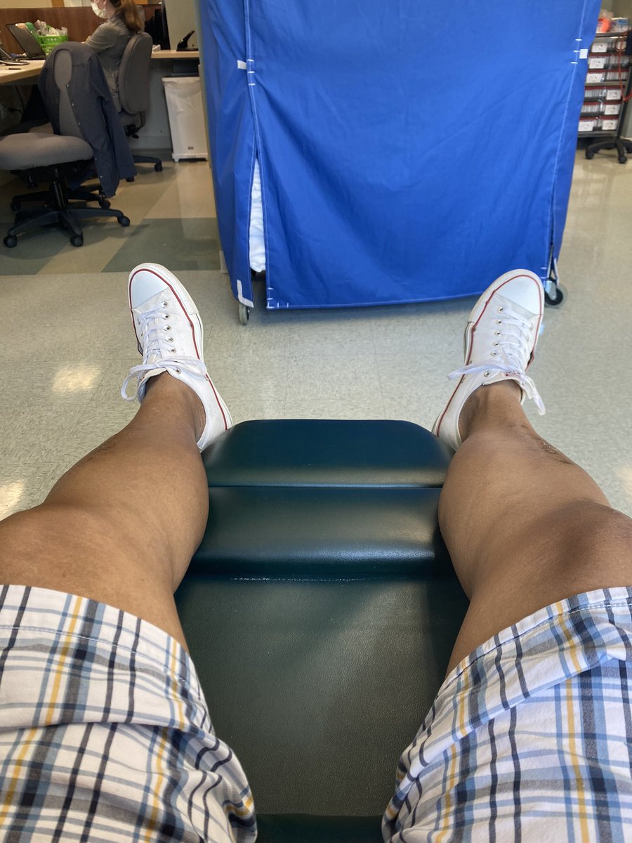 SETStraining's tweet photo. Sitting in the Chemo chair thinking “I got really nice legs” 😏 https://t.co/U7gjIarj3b