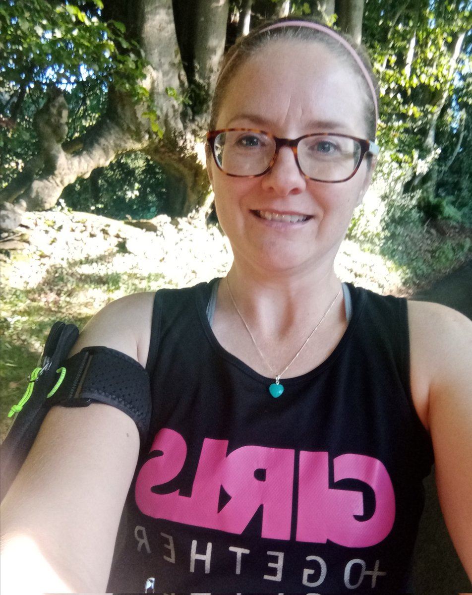Bea Roberts (@bbroberto_) on Twitter photo Representing <a href="/SplottRunners/">Splott Runners</a> this evening at the #MurderMile π
Loved/hated every second of it π
Nice to bump into the friendly faces of <a href="/RunGrangetown/">Run Grangetown</a> though who were equally questioning their life choices on a Fri evening! Representing <a href="/SplottRunners/">Splott Runners</a> this evening at the #MurderMile π
Loved/hated every second of it π
Nice to bump into the friendly faces of <a href="/RunGrangetown/">Run Grangetown</a> though who were equally questioning their life choices on a Fri evening!