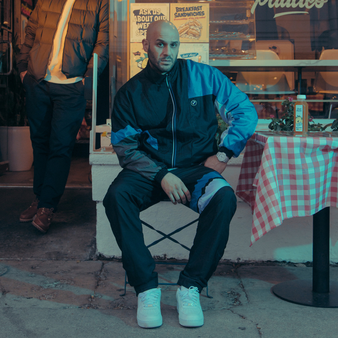 Greg Yüna, the legendary jeweler to Drake, Floyd Mayweather, J Balvin, Fabolous and several other superstars, will feature his iconic EMOgÿ necklace in the MV3 collection as an ultra rare trait.

The necklace will be exclusive to the Elites faction.