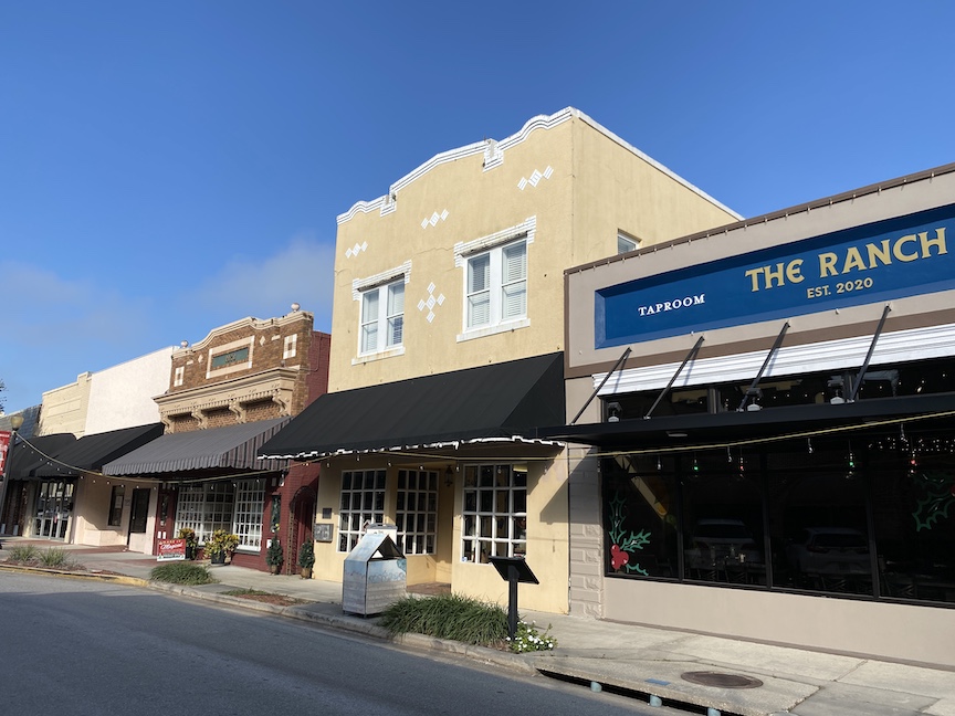 Plusurbia Design tweet media