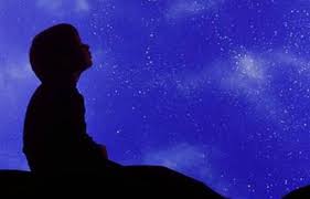 CesarCezanne60's tweet photo. ... Dio del cielo, se mi vorrai amare
scendi dalle stelle e vienimi a cercare... 
F. De André, Spiritual
#NottiStellate @SalaLettura https://t.co/D2m1PWw2oB