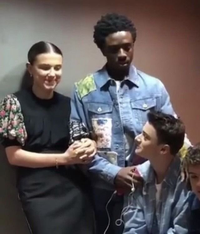 Aritayonce's tweet photo. Maleb <3 #MillieBobbyBrown #maleb #StrangerThings #mbb #calebmclaughlin https://t.co/FJRi23C8Y0
