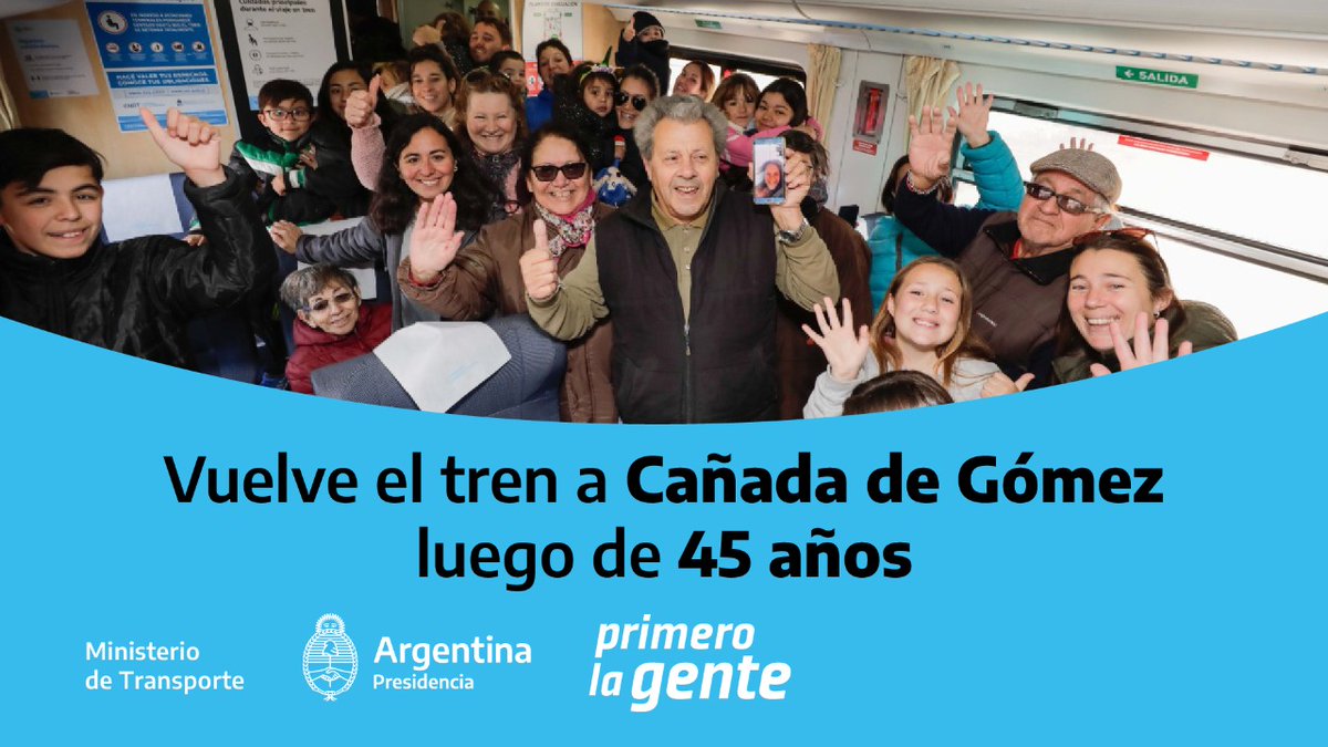 Federic46970308's tweet photo. El presidente @alferdez y el ministro Sergio Massa estuvieron presentes en la reactivación del servicio que, después de 45 años, une nuevamente a Cañada de Gómez con Rosario, en el cual podrán viajar 900 pasajeros diarios a través de los 71 kilómetros de recorrido. #ElTrenNosUne https://t.co/5pc7glYUCV
