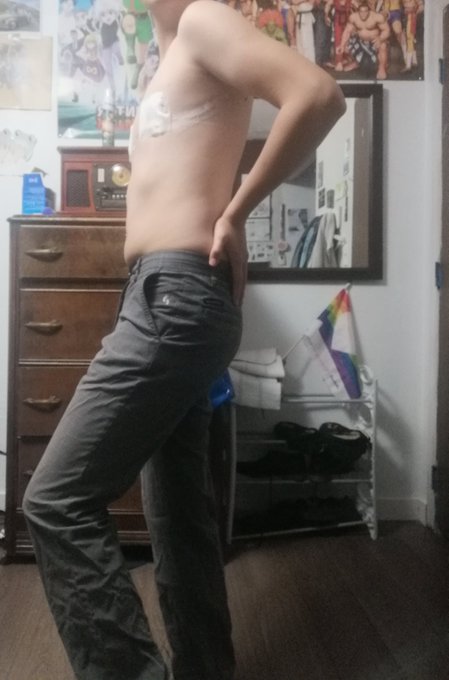 I love these pants sm. This is what I call my dreamy 80s queer boy outfit haha #trans #queer #queermen<a href="/tag/80s"class="tags"><span>#80s</span></a><a href="/tag/queer"class="tags"><span>#queer</span></a><a href="/tag/trans"class="tags"><span>#trans</span></a><a href="/tag/queermen"class="tags"><span>#queermen</span></a>