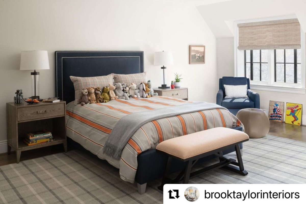 RobertAbbeyInc's tweet photo. It’s almost the weekend and this #stylish boy’s room by @brooktaylorinteriors looks like the perfect spot to relax in! Our Andre #TableLamps were a great choice for this space. #Streamlined, #classic, and #bold, Andre creates #contrast and #harmony. #ShiningBrighter #FineLighting https://t.co/JowFVKcWlx
