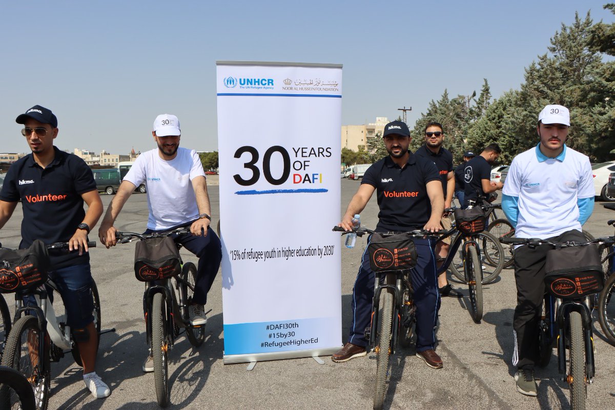 DAFIJordan's tweet photo. The private sector has a crucial role to play in supporting #refugees
60 staff from @hikmapharma joined a group of @DAFIJordan Refugee students in a cycling journey in #Amman, to celebrate #DAFI30th #15by30 #refugeeHigherEd
@UNHCR_Education https://t.co/wNwOtiTNUx