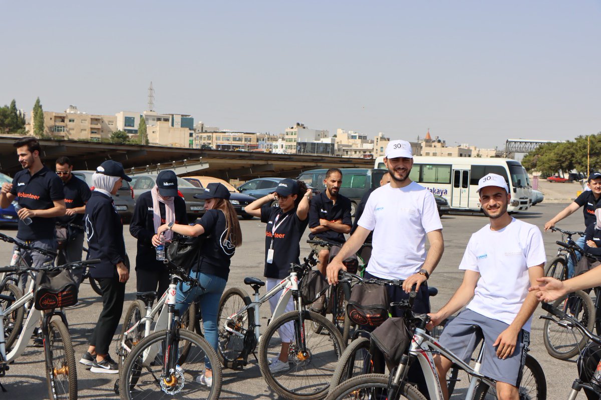 DAFIJordan's tweet photo. The private sector has a crucial role to play in supporting #refugees
60 staff from @hikmapharma joined a group of @DAFIJordan Refugee students in a cycling journey in #Amman, to celebrate #DAFI30th #15by30 #refugeeHigherEd
@UNHCR_Education https://t.co/wNwOtiTNUx