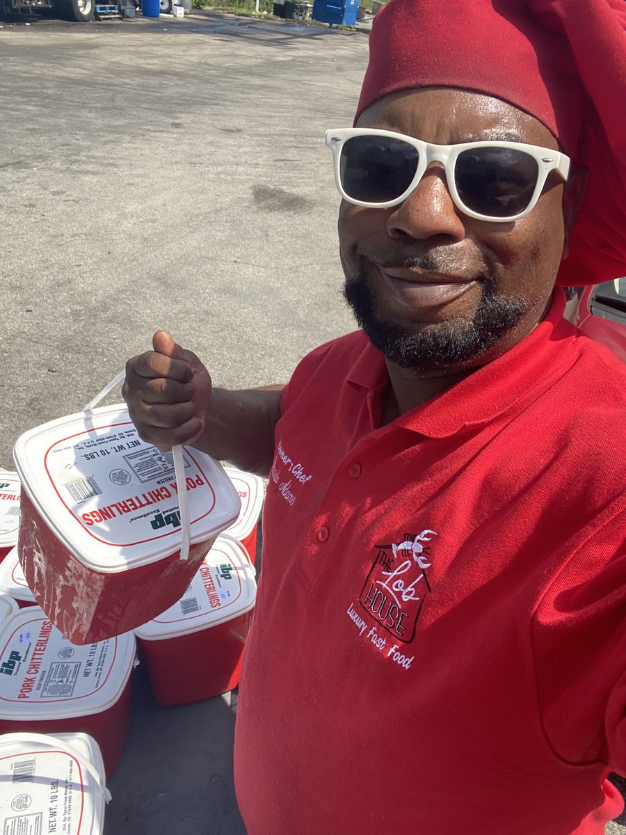 LobFast's tweet image. WE GOT MORE CHITTERLINGS!!!!