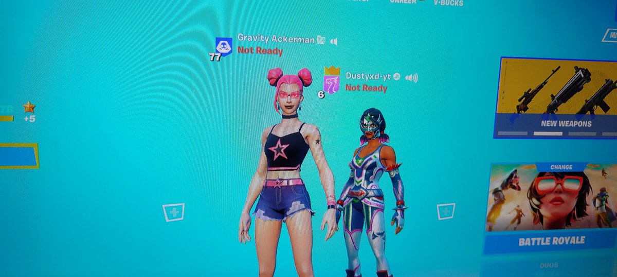 Man casually slides back after 2 years 😭😭😭😭