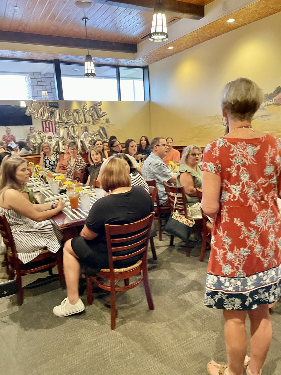 So exciting to welcome our new <a href="/SwenkeCFISD/">SwenkeCFISD</a> staff today! Can’t wait to back at our beautiful campus soon! 💡#BeBold #BeBrilliant #BeYou