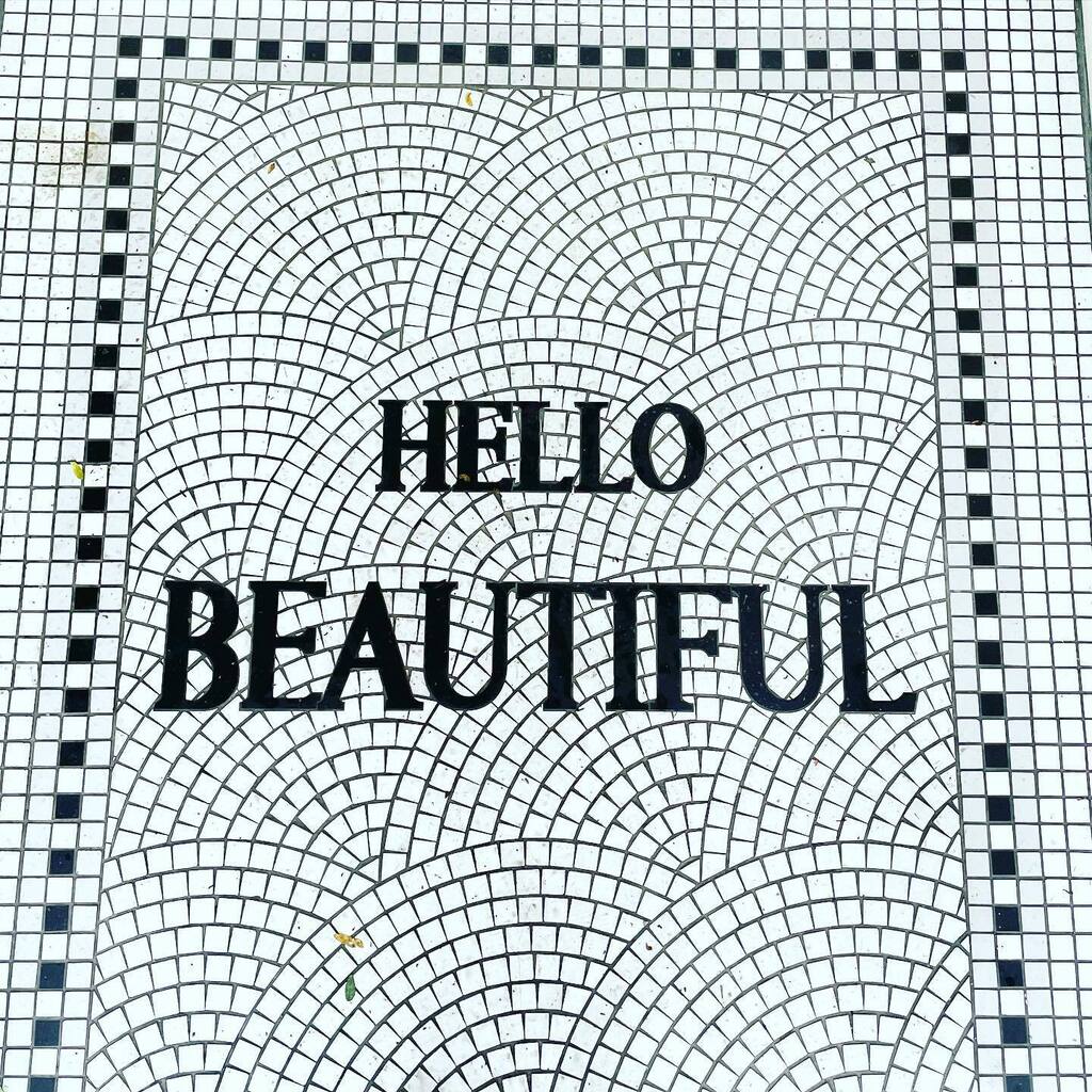 VLDolce's tweet photo. Ciao bella! 

Smile, it’s the weekend 😁

#weekendvibes #thatfridayfeeling #fridayvibes #justdolce #vivaladolce 

~

#weekendvibe #friday #fridaymood #fridayfeeling #summertime #summervibes #summerweekend #summer #fridayfun #estate #hellobeautiful #ci… https://t.co/PAtrYCGH98 https://t.co/cImnnahXoP
