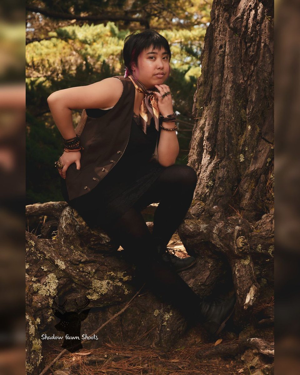 hadestown's tweet photo. Hadestown costume or cosplay? Hard to tell.

(🪡: pohutukosplay, lizard.hands, shezza1967 / Instagram &amp; @Jessg1222) https://t.co/MWcYWoJMbs