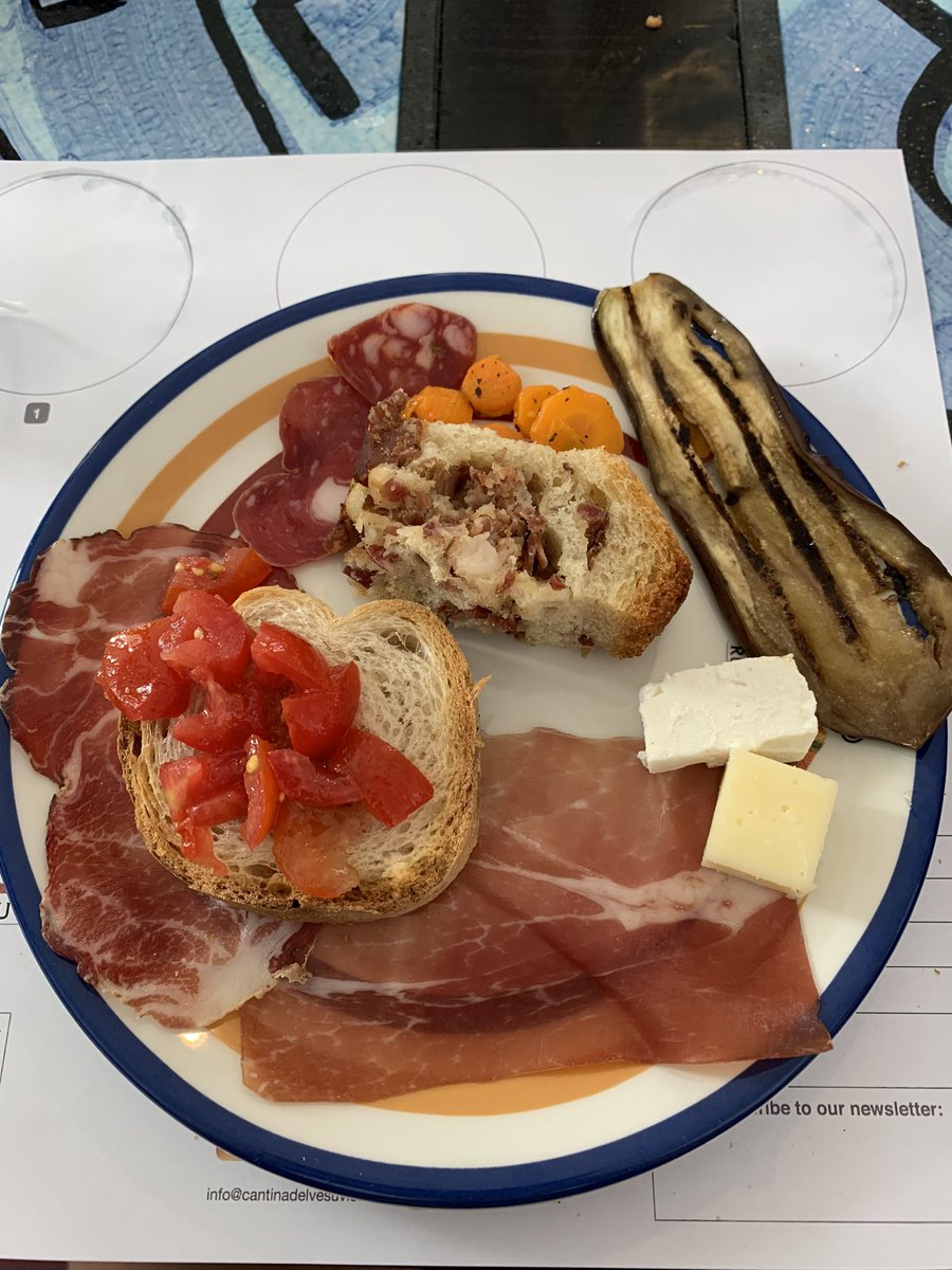aidancberg's tweet photo. summer grub moments https://t.co/nFMyiWYyA0