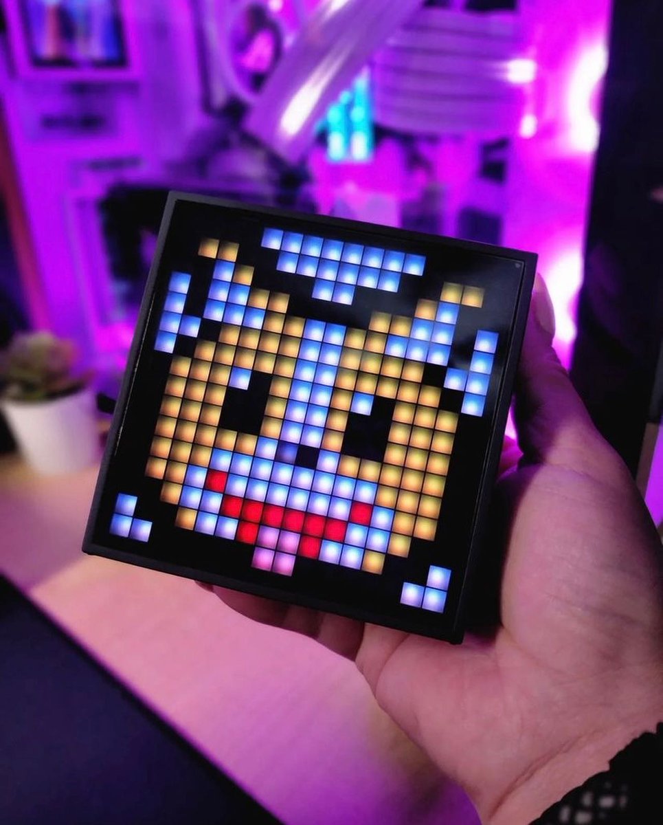 universesetups's tweet photo. 🔉 As caixas de som Portáteis da Divoom, modelo: Divoom EVO com display LED, estarão em breve à venda em nossa loja!

🪐 Fique ligado no nosso universo!

—————————————————l
#setupinspiration #setupgamer #setupstore #homeoffice #trabalharemcasa #pcsetup #gamer #teclados https://t.co/r5pYsjzpXZ