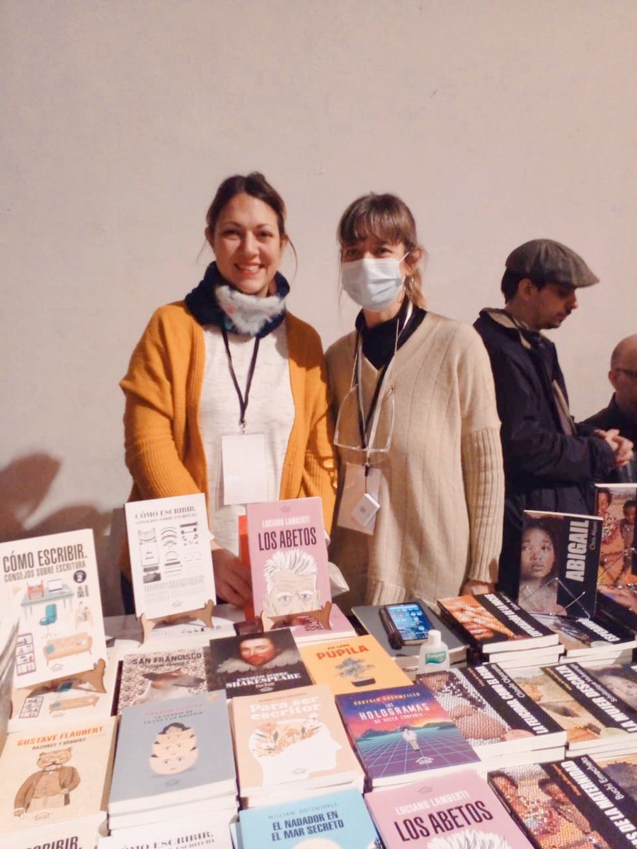 CHINA EDITORA tweet media