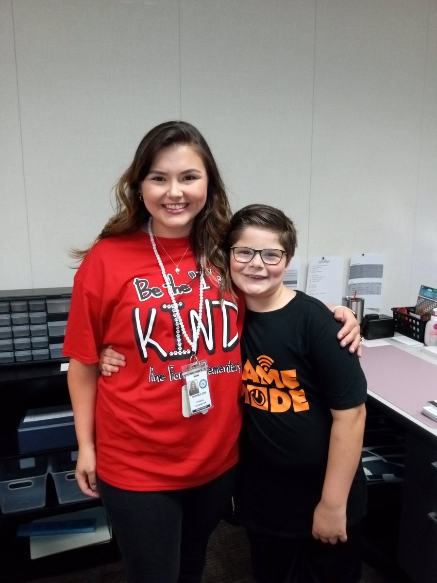 <a href="/MsSchindler_PFE/">KyndalSchindler_PFE</a> Trenton is very excited