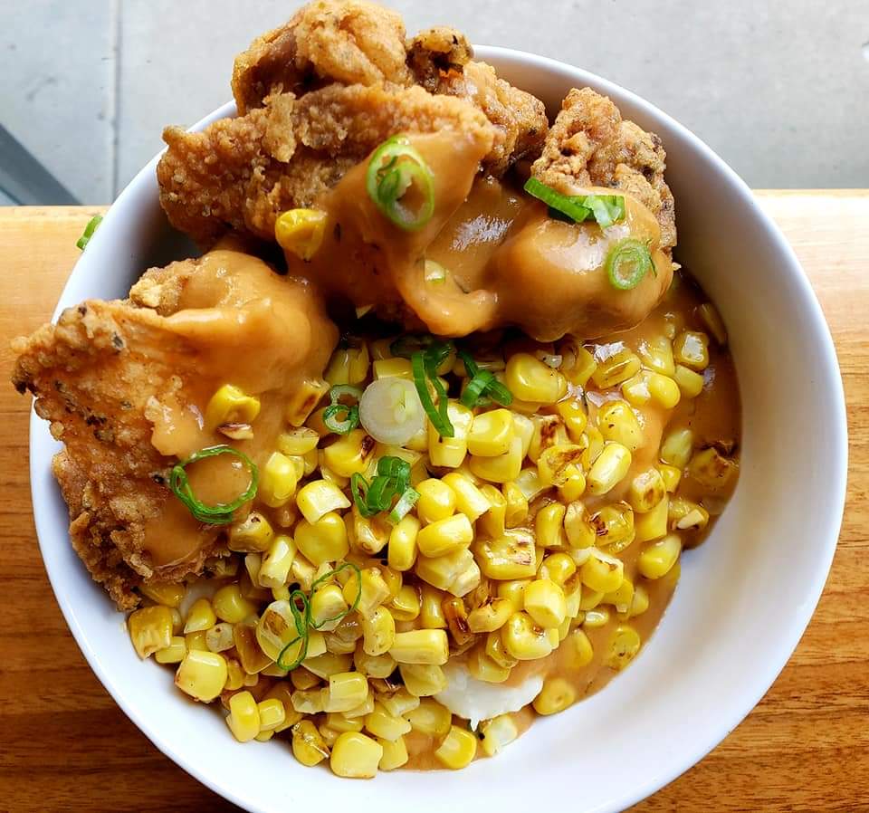 Block16Omaha's tweet photo. Heck yeah we're doing it again!  B16 bowl. Alex's mashed potatoes, chefs cut fried chicken, local buttered corn, herb natural gravy. Boom. Come see us!!! https://t.co/kQYjv6ZoYd